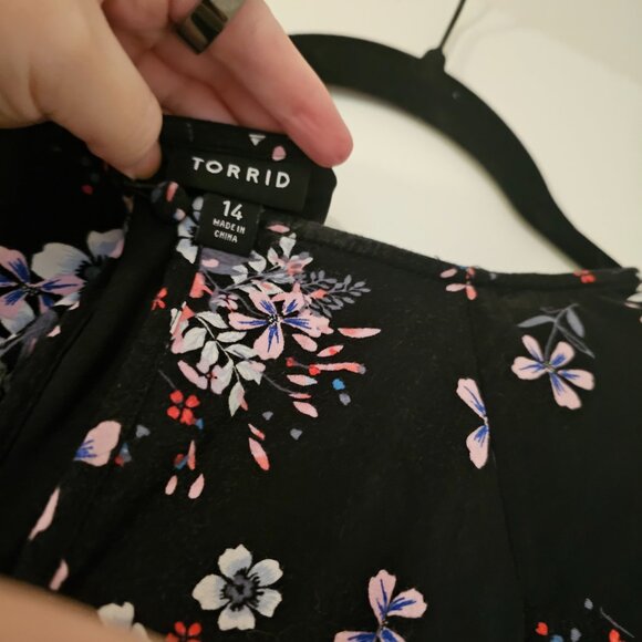 Floral Torrid Dress with Bell Sleeves - 14 - Picture 4 of 6